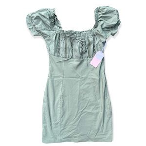 Biãshe mint green mini dress puff short sleeve size small nwt